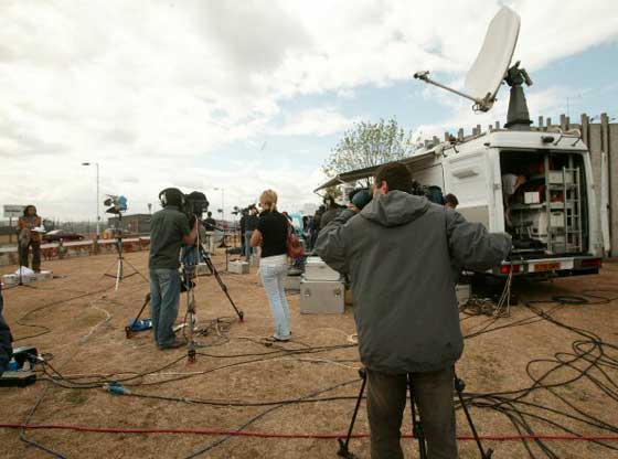 Heathrow Airport 'Bomb Alert' August 2006 for TVNZ One News, New Zealand ~ HVC